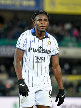 Atalanta 'nın İtalyan futbolu Serie A maçı sırasında Duvan Zapata portresi Hellas Verona FC - Atalanta BC maçı Verona, İtalya' daki Marcantonio Bentegodi Stadyumu 'nda, 12 Aralık 2021