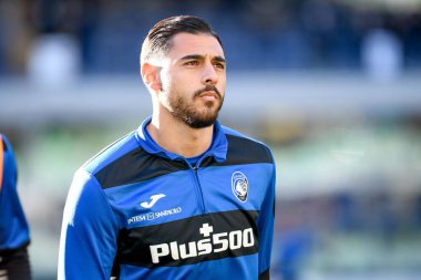 Atalanta 'nın İtalya futbol takımı Serie A maçındaki Giuseppe Pezzella portresi, 12 Aralık 2021' de İtalya 'nın Verona kentindeki Marcantonio Bentegodi Stadyumu' nda oynanan Hellas Verona FC - Atalanta BC maçı sırasında çekildi.