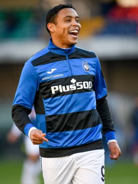 Atalanta 'nın Luis Muriel portresi İtalyan futbolu Serie A maçında gülümserken Hellas Verona FC - Atalanta BC maçı Verona, İtalya' daki Marcantonio Bentegodi Stadyumu 'nda, 12 Aralık 2021