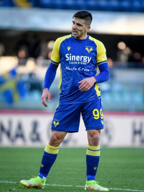 Verona 'nın Giovanni Simeoni portresi İtalyan futbolu Serie A maçında Hellas Verona FC - Atalanta BC maçı Verona, İtalya' daki Marcantonio Bentegodi stadyumunda, 12 Aralık 2021 - Fotoğraf: Ettore Griffoni