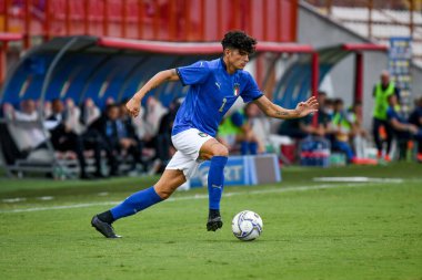 Raoul Bellanova (İtalya) 21 Yaş Altı UEFA Avrupa Futbol Şampiyonası - UEFA Euro 2023 Kalifiye - İtalya, İtalya 'nın Vicenza kentindeki Romeo Menti Stadyumu' nda (portreler) İtalya - Ettore Griffoni