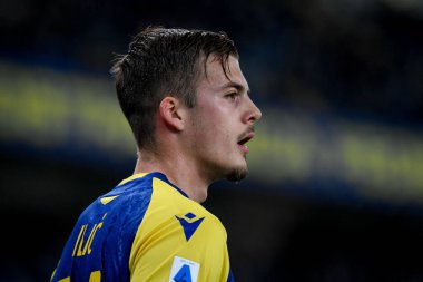 Verona 'dan İvan İliç İtalya' nın Serie A maçı sırasında İtalya 'nın Verona kentindeki Marcantonio Bentegodi Stadyumu' nda Hellas Verona FC - Ettore Griffoni