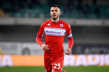 Fiorentina 'dan Lorenzo Venuti İtalya' nın Serie A maçı sırasında İtalya 'nın Verona kentinde bulunan Marcantonio Bentegodi Stadyumu' nda Hellas Verona FC 'ye karşı ACF Fiorentina (Arşiv portreleri) maçı, 22 Aralık 2021