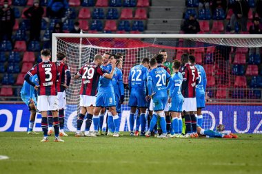 İtalya 'nın başkenti Bologna' da 17 Ocak 2022 'de oynanan Renato Dall & # 39; Ara Stadyumu' nda oynanan Bologna FC maçında Bologna FC ile SSC Napoli karşı karşıya geldi.