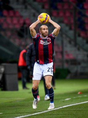 Bologna 'nın Lorenzo De Silvestri portresi İtalyan futbolu Serie A maçında Bologna FC ile SSC Napoli arasında 17 Ocak 2022' de İtalya 'nın Bologna kentindeki Renato Dall & # 39; Ara stadyumunda oynandı.