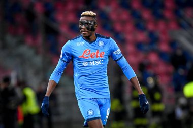 Victor Osimhen (Napoli) İtalyan futbolu Serie A maçında maskeli portresi Bologna FC karşısında SSC Napoli Renato Dall # 39; Ara stadyumu, 17 Ocak 2022 - Fotoğraf: Ettore Griffon