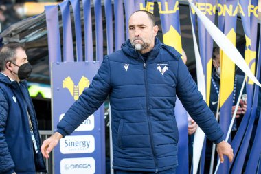 Verona Teknik Direktörü Igor Tudor İtalya futbolu Serie A maçında Hellas Verona FC - Udinese Calcio maçı sırasında İtalya 'nın Verona kentinde Marcantonio Bentegodi Stadyumu' nda 13 Şubat 2022