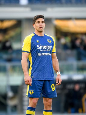 Verona 'nın Giovanni Simeone portresi İtalyan futbolu Serie A maçında Hellas Verona FC ile Udinese Calcio arasında Verona, İtalya' daki Marcantonio Bentegodi Stadyumu 'nda 13 Şubat 2022 - Fotoğraf: Ettore Griffon