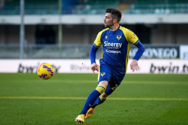 Verona 'nın Daniel Bessa portresi İtalyan futbolu Serie A maçında Hellas Verona FC, Udinese Calcio' ya karşı Verona, İtalya 'daki Marcantonio Bentegodi Stadyumu' nda 13 Şubat 2022 - Fotoğraf: Ettore Griffon