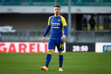 Verona 'nın Daniel Bessa portresi İtalyan futbolu Serie A maçında Hellas Verona FC, Udinese Calcio' ya karşı Verona, İtalya 'daki Marcantonio Bentegodi Stadyumu' nda 13 Şubat 2022 - Fotoğraf: Ettore Griffon