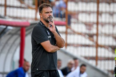 Luca D 'Angelo (Teknik Direktör Pisa) İtalya' nın Serie B maçında LR Vicenza, İtalya 'nın Vicenza şehrindeki Stadio Romeo Menti' de AC Pisa 'ya karşı, 18 Eylül 2021 - Fotoğraf: Ettore Griffon