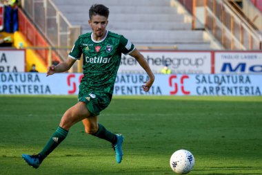 Adam Nagy (Pisa) İtalya 'nın başkenti Vicenza' daki Stadyum Romeo Menti 'de oynanan LR Vicenza vs AC Pisa maçında, 18 Eylül 2021 - Fotoğraf: Ettore Griffon