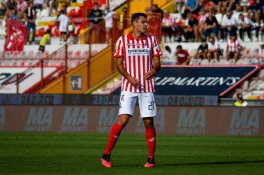 Simone Pontisso (Vicenza) İtalya 'nın başkenti Vicenza' daki Stadyum Romeo Menti 'de LR Vicenza vs AC Pisa maçında, 18 Eylül 2021 - Fotoğraf: Ettore Griffon