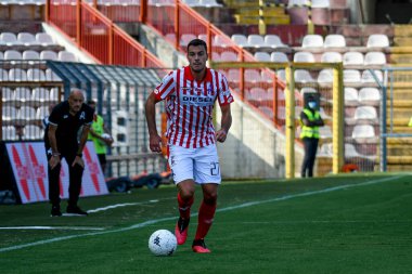 Simone Pontisso (Vicenza) İtalya 'nın başkenti Vicenza' daki Stadyum Romeo Menti 'de LR Vicenza vs AC Pisa maçında, 18 Eylül 2021 - Fotoğraf: Ettore Griffon