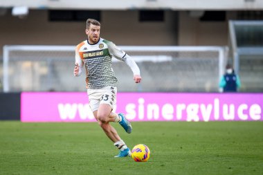 Venezia 'nın Domen Crnigoj portresi İtalyan futbolu Serie A maçı sırasında İtalya' nın Verona kentindeki Marcantonio Bentegodi Stadyumu 'nda Hellas Verona FC ile Venezia FC karşılaşmasında çekildi.