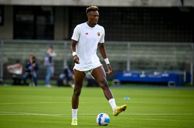 Roma 'nın Tammy Abraham portresi İtalyan futbolu Serie A maçı sırasında İtalya' nın Verona kentindeki Marcantonio Bentegodi stadyumunda Hellas Verona FC - AS Roma (Arşiv portreleri) maçında çekildi.