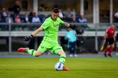 Verona 'nın Lorenzo Montipo portresi İtalyan futbolu Serie A maçı sırasında İtalya' nın Verona kentindeki Marcantonio Bentegodi Stadyumu 'nda Hellas Verona FC vs AS Roma (Arşiv portreleri) maçında çekildi.