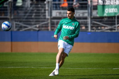 Sassuolo 'nun Kaan Ayhan portresi İtalyan futbolu Serie A maçında Venezia FC ile ABD Sassuolo arasında Venedik, İtalya' daki Pier Luigi Penzo Stadyumu 'nda oynandı.