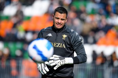 Venezia 'nın Sergio Romero portresi İtalyan futbolu Serie A maçında Venezia FC, Venedik, İtalya' daki Pier Luigi Penzo Stadyumu 'nda ABD Sassuolo' ya karşı.