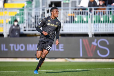Venezia 'nın David Okereke portresi İtalyan futbolu Serie A maçında Venezia FC, Venedik, İtalya' daki Pier Luigi Penzo Stadyumu 'nda ABD Sassuolo' ya karşı.