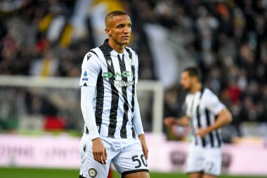 Udinese 'den Rodrigo Nascimento Becao İtalya futbol takımı Serie A maçında Udinese Calcio, Udine' deki Dacia Arena Stadyumu 'nda AS Roma' ya karşı.
