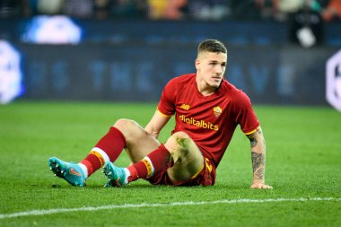 Roma 'nın Nicolo Zaniolo portresi İtalya' nın Udine kentinde oynanan Udinese Calcio - Dacia Arena stadyumunda oynanan karşılaşmada 13 Mart 2022 - Fotoğraf: Ettore Griffon