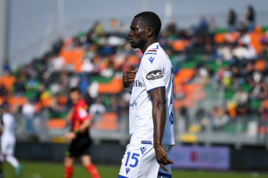 Sampdoria 'nın İtalya futbolu Serie A maçındaki Omar Colley portresi Venezia FC ile UC Sampdoria maçını 20 Mart 2022' de Venedik, İtalya 'daki Pier Luigi Penzo Stadyumu' nda izledi.