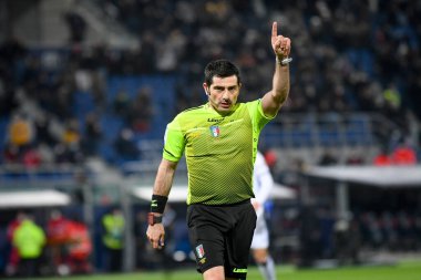 İtalyan futbol takımı Serie A maçında hakem Fabio Maresca, İtalya 'nın Bologna kentindeki Renato Dall' Ara Stadyumu 'nda BC Bologna FC' ye karşı, 20 Mart 2022 - Fotoğraf: Ettore Griffon