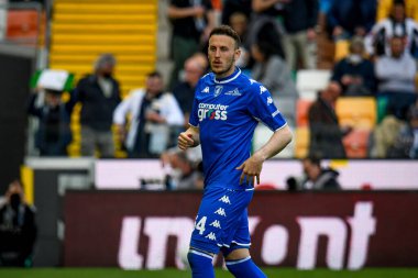 Empoli 'nin İtalya futbol takımı Serie A maçında Ardian İsmajli portresi Udinese Calcio ile Friuli - Dacia Arena Stadyumu, 16 Nisan 2022 - Fotoğraf: Ettore Griffon