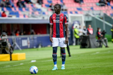 İtalya 'nın Bologna şehrindeki Renato Dall' Ara Stadyumu 'nda oynanan Bologna FC - Udinese Calcio maçı sırasında çekilen Musa Barrow portresi.
