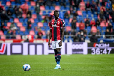 İtalya 'nın Bologna şehrindeki Renato Dall' Ara Stadyumu 'nda oynanan Bologna FC - Udinese Calcio maçı sırasında çekilen Musa Barrow portresi.