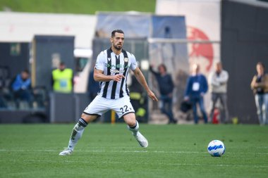 Udinese 'nin Pablo Mari' nin İtalyan futbolu Serie A maçında çektiği portre Udinese Calcio 'ya karşı Inter - FC Internazionale at the Friuli - Dacia Arena stadyumu, Udine, İtalya, 1 Mayıs 2022