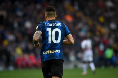 Inter's Lautaro Martinez portrait in action  during  italian soccer Serie A match Udinese Calcio vs Inter - FC Internazionale at the Friuli - Dacia Arena stadium in Udine, Italy, May 01, 2022 - Credit: Ettore Griffon
