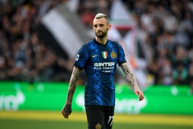 İtalya futbolu sırasındaki Marcelo Brozoviç portresi Serie A maçı sırasında Udinese Calcio vs Inter - FC Internazionale at the Friuli - Dacia Arena stadyumu, Udine, İtalya - Fotoğraf: Ettore Griffon