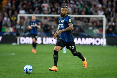 Inter 'in Arturo Vidal portresi İtalyan futbolu Serie A maçı sırasında Udinese Calcio vs Inter - FC Internazionale at the Friuli - Dacia Arena stadyumu, Udine, İtalya, 1 Mayıs 2022 - Fotoğraf: Ettore Griffon