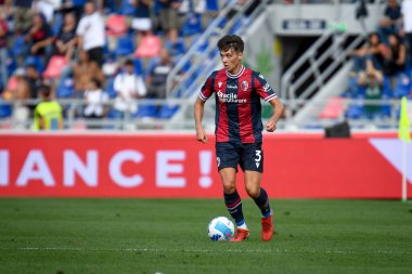 Bologna 'nın Aaron Hickey portresi İtalyan futbolu Serie A maçında Bologna FC, SS Lazio' ya karşı (portreler arşivi) Bologna, İtalya 'daki Renato Dall' Ara stadyumunda, 3 Ekim 2021 - Fotoğraf: Ettore Griffon