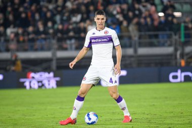 Fiorentina 'dan Nikola Milenkoviç İtalya futbolu serisi A maçında Venezia FC - ACF Fiorentina (portreler arşivi) maçı sırasında Venedik, İtalya' daki Pier Luigi Penzo stadyumunda, 18 Ekim 2021 - Fotoğraf: Ettore Griffon