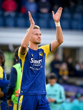 Verona 'nın İtalya futbol takımı Serie A maçında Antonin Barak' ın portresi, 24 Ekim 2021 'de İtalya' nın Verona kentindeki Marcantonio Bentegodi Stadyumu 'nda Hellas Verona FC' ye karşı SS Lazio (portreler) maçında çekildi.