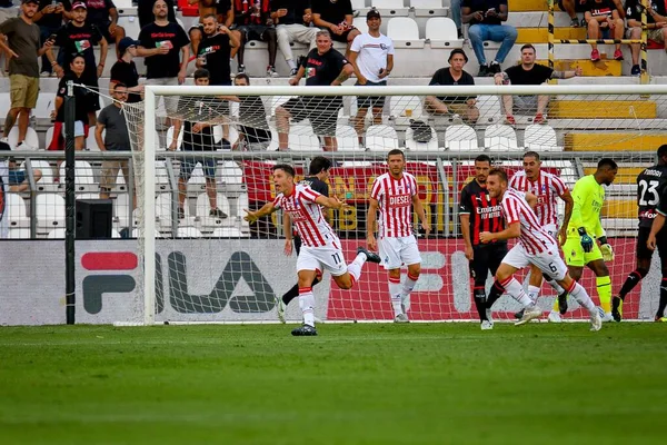 Vicenza, Italy. 06th Apr, 2022. Filippo Ranocchia (L.R. Vicenza