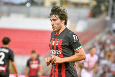 Milan's Sandro Tonali portrait  during  friendly football match LR Vicenza vs AC Milan at the Romeo Menti stadium in Vicenza, Italy, August 06, 2022 - Credit: Ettore Griffon