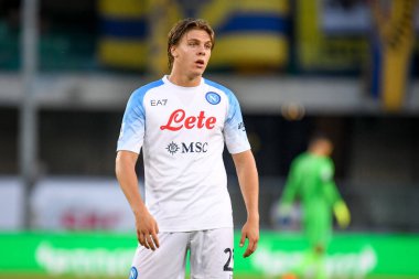 Napoli's Alessio Zerbin portrait  during  italian soccer Serie A match Hellas Verona FC vs SSC Napoli at the Marcantonio Bentegodi stadium in Verona, Italy, August 15, 2022 - Credit: Ettore Griffon