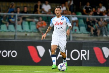 Napoli's Matteo Politano portrait in action  during  italian soccer Serie A match Hellas Verona FC vs SSC Napoli at the Marcantonio Bentegodi stadium in Verona, Italy, August 15, 2022 - Credit: Ettore Griffon