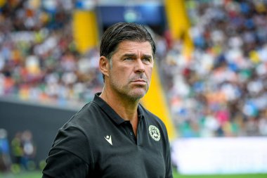 Udinese's Head Coach Andrea Sottil portrait  during  italian soccer Serie A match Udinese Calcio vs US Salernitana at the Friuli - Dacia Arena stadium in Udine, Italy, August 20, 2022 - Credit: Ettore Griffon
