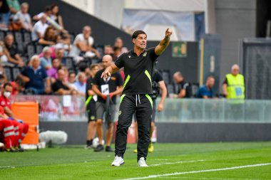 Udinese's Head Coach Andrea Sottil portrait  during  italian soccer Serie A match Udinese Calcio vs US Salernitana at the Friuli - Dacia Arena stadium in Udine, Italy, August 20, 2022 - Credit: Ettore Griffon