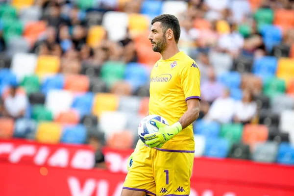 Fiorentina's Pietro Terracciano portrait  during  italian soccer Serie A match Udinese Calcio vs ACF Fiorentina at the Friuli - Dacia Arena stadium in Udine, Italy, August 31, 2022 - Credit: Ettore Griffon