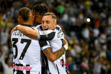 Udinese oyuncularının İtalya futbolu sırasındaki mutluluğu Udinese Calcio - AS Roma maçında Udine, İtalya 'daki Dacia Arena stadyumunda, Eylül 04, 2022 - Fotoğraf: Ettore Griffon