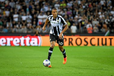 Udinese 'den Rodrigo Nascimento Becao İtalyan futbol takımı Serie A maçında Udinese Calcio, Udine' deki Dacia Arena Stadyumu 'nda AS Roma' ya karşı - Ettore Griffon