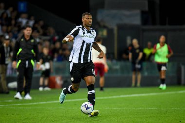 Udinese 'nin Walace Souza Silva portresi İtalyan futbolu Serie A maçında Udinese Calcio, Udine' deki Dacia Arena Stadyumu 'nda AS Roma' ya karşı.