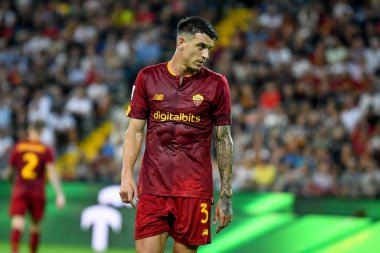İtalyan futbolu Serie A maçında Romen Roger Ibanez da Silva portresi Udinese Calcio ile AS Roma maçı Udine, İtalya 'daki Dacia Arena stadyumunda, Eylül 04, 2022 - Fotoğraf: Ettore Griffon