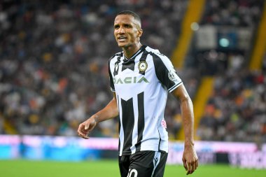 Udinese 'den Rodrigo Nascimento Becao İtalya futbol takımı Serie A maçında Udinese Calcio, Udine' deki Dacia Arena Stadyumu 'nda AS Roma' ya karşı.